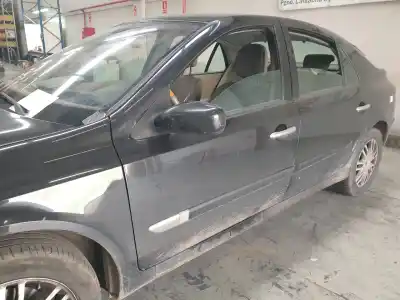 Veículo de Sucata renault laguna ii (bg0) confort dynamique do ano 2005 alimentado g9t702