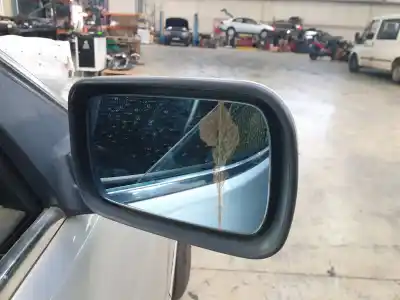 Veículo de Sucata bmw serie 3 berlina (e46) 320d do ano 2005 alimentado m47n204d4