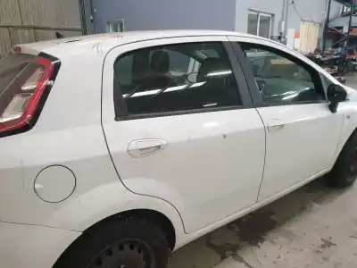 Veículo de Sucata fiat punto (evo) (199) dynamic do ano 2011 alimentado 199a4000