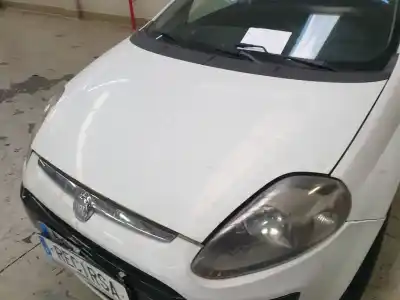 Veículo de Sucata fiat punto (evo) (199) dynamic do ano 2011 alimentado 199a4000