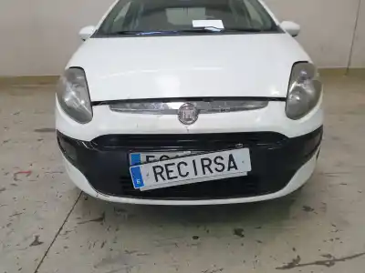 Veículo de Sucata fiat punto (evo) (199) dynamic do ano 2011 alimentado 199a4000