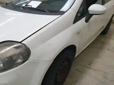 Veículo de Sucata fiat punto (evo) (199) dynamic do ano 2011 alimentado 199a4000