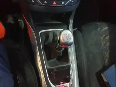 Veículo de Sucata peugeot 308 sw active do ano 2015 alimentado 9h05