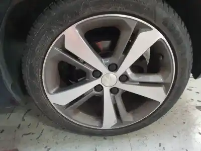 Veículo de Sucata peugeot 308 sw active do ano 2015 alimentado 9h05