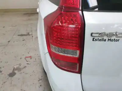 Veículo de Sucata kia cee´d emotion do ano 2011 alimentado d4fb