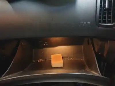 Veículo de Sucata kia cee´d emotion do ano 2011 alimentado d4fb