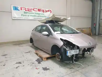 Veículo de Sucata peugeot 208 allure do ano 2013 alimentado 9hp