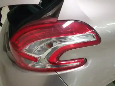 Veículo de Sucata peugeot 208 allure do ano 2013 alimentado 9hp