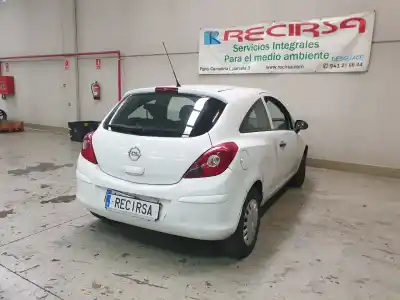 Veicolo di demolizione opel corsa d cmon dell'anno 2011 alimentato a13dtc