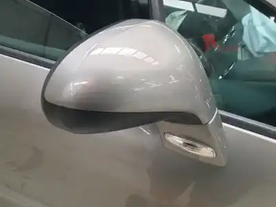 Sloopvoertuig peugeot 308 access van het jaar 2013 aangedreven 8f01