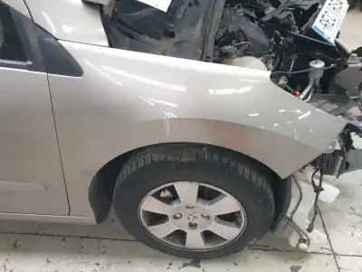 Sloopvoertuig peugeot 308 access van het jaar 2013 aangedreven 8f01