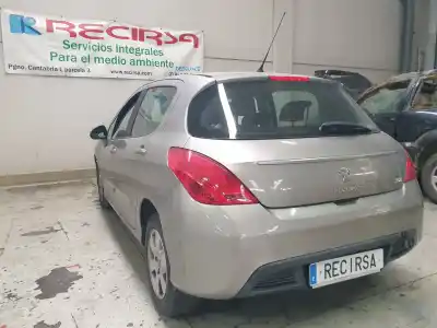 Sloopvoertuig peugeot 308 access van het jaar 2013 aangedreven 8f01