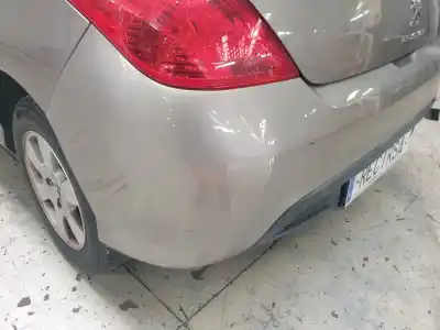 Sloopvoertuig peugeot 308 access van het jaar 2013 aangedreven 8f01