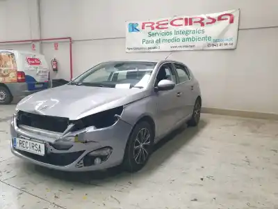 Veículo de Sucata peugeot 308 active do ano 2016 alimentado hnz