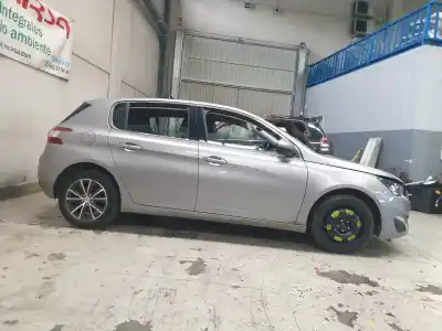 Veículo de Sucata peugeot 308 active do ano 2016 alimentado hnz