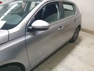 Veículo de Sucata peugeot 308 active do ano 2016 alimentado hnz