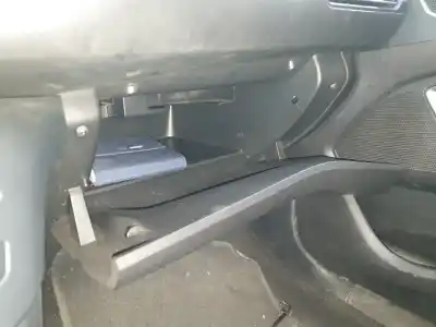 Veículo de Sucata peugeot 308 active do ano 2016 alimentado hnz