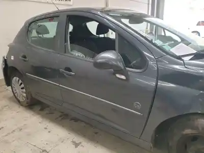 Sloopvoertuig peugeot 207 urban van het jaar 2012 aangedreven 8fp