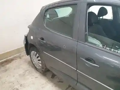 Sloopvoertuig peugeot 207 urban van het jaar 2012 aangedreven 8fp