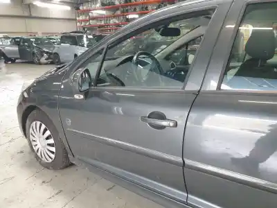 Sloopvoertuig peugeot 207 urban van het jaar 2012 aangedreven 8fp