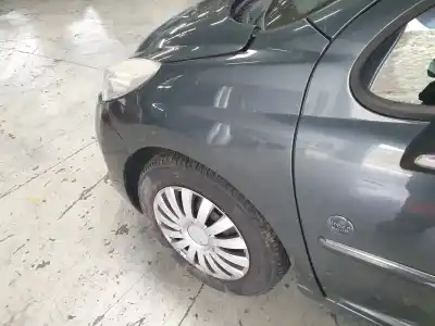 Sloopvoertuig peugeot 207 urban van het jaar 2012 aangedreven 8fp