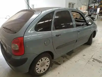 Véhicule à la ferraille citroen xsara picasso (n68) 1.6 hdi de l'année 2009 alimenté 9hx