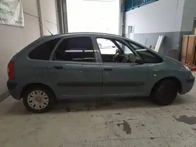 Véhicule à la ferraille citroen xsara picasso (n68) 1.6 hdi de l'année 2009 alimenté 9hx