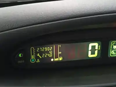 Véhicule à la ferraille citroen xsara picasso (n68) 1.6 hdi de l'année 2009 alimenté 9hx