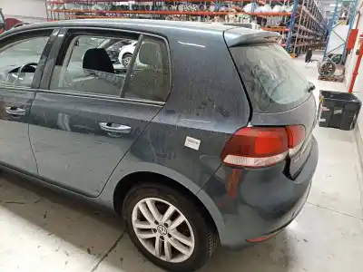 Veículo de Sucata volkswagen golf vi (5k1) advance do ano 2011 alimentado caxa