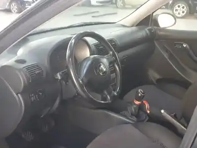 Здавання транспортного засобу seat toledo (1m2) v5 року 2003 потужний bcb