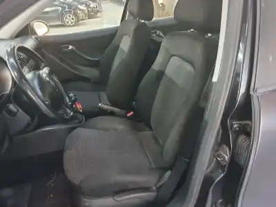 Здавання транспортного засобу seat toledo (1m2) v5 року 2003 потужний bcb