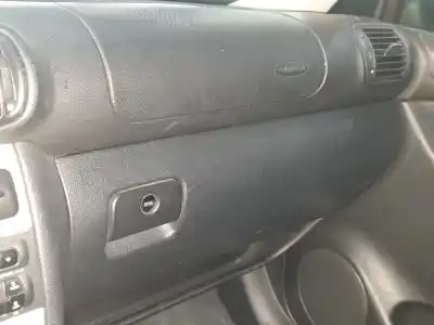 Здавання транспортного засобу seat toledo (1m2) v5 року 2003 потужний bcb