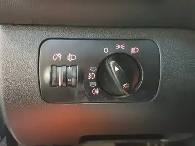 Здавання транспортного засобу seat toledo (1m2) v5 року 2003 потужний bcb