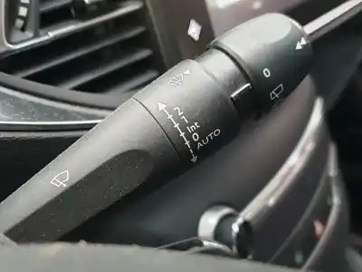 Veículo de Sucata peugeot 308 sw active do ano 2015 alimentado bhz