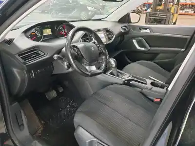 Veículo de Sucata peugeot 308 sw active do ano 2015 alimentado bhz