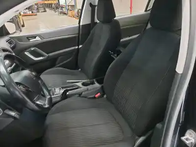 Veículo de Sucata peugeot 308 sw active do ano 2015 alimentado bhz