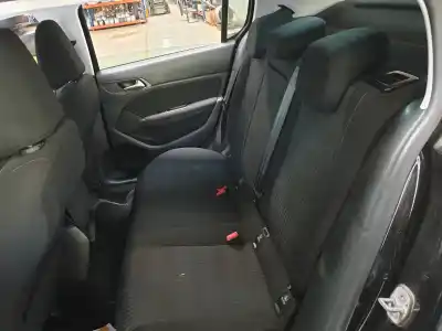 Veículo de Sucata peugeot 308 sw active do ano 2015 alimentado bhz