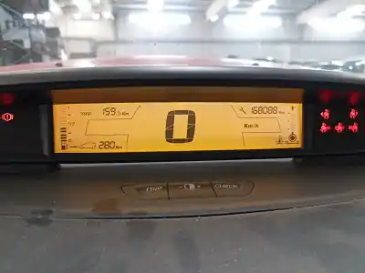 Scrapping Vehicle citroen c4 coupé (la_) 1.4 16v of the year 2006 powered kfu (et3j4)