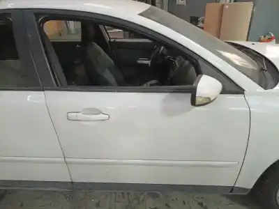 Scrapping Vehicle volvo s40 ii (544) 2.0 d of the year 2004 powered d 4204 t Scrapping Vehicle volvo s40 ii (544) 2.0 d of the year 2004 powered d 4204 t