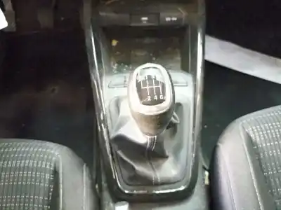 Scrapping Vehicle kia stonic (yb) 1.0 t-gdi eco-dynamics+ of the year 2022 powered g3lf