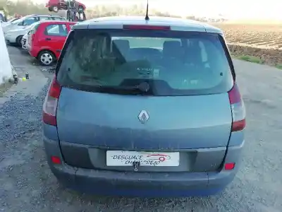 Veicolo di demolizione renault scenic ii authentique dell'anno 2005 alimentato k9k p7