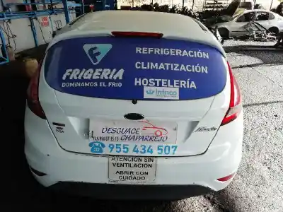 Sloopvoertuig ford fiesta (cb1) ambiente van het jaar 2010 aangedreven f6jd