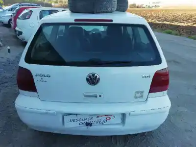 Veículo de Sucata volkswagen polo berlina (6n2) trendline do ano 2000 alimentado amf