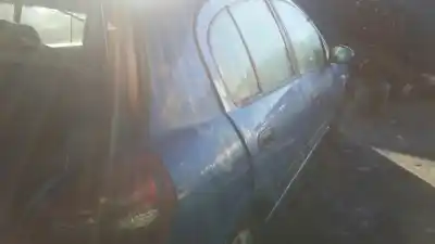 Verschrottungsfahrzeug nissan almera (n16/e) acenta des jahres 2002 angetrieben yd22