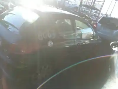 Veículo de Sucata peugeot 206 berlina xs do ano 2006 alimentado 9hz