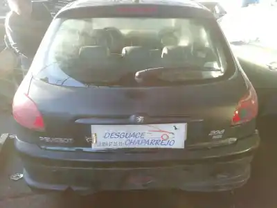 Veículo de Sucata peugeot 206 berlina xs do ano 2006 alimentado 9hz