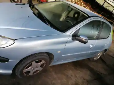 Scrapping Vehicle peugeot 206 berlina look of the year 2006 powered kfw