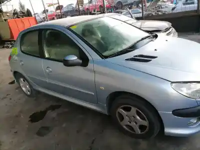 Scrapping Vehicle peugeot 206 berlina look of the year 2006 powered kfw