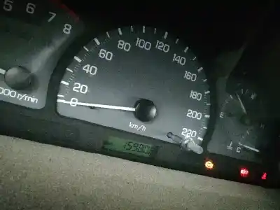 Sloopvoertuig daewoo tacuma cdx-plus van het jaar 2003 aangedreven x20sed