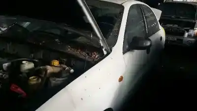 Veículo de Sucata daewoo lanos cool do ano 1998 alimentado a13sms